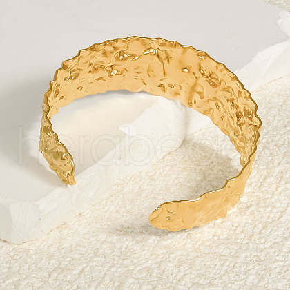 304 Stainless Steel Textured Cuff Bangles for Women MV3709-2-1