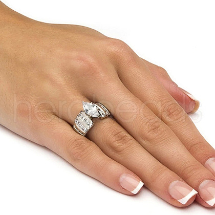 Brass Cubic Zirconia Finger Rings for Wmomen FS-WG2886B-02-1