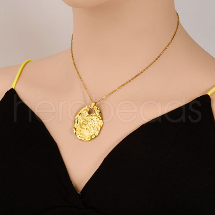 Stainless Steel Textured Oval Pendant Necklaces for Women WH5645-2-1