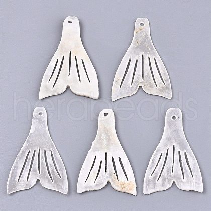 Natural Capiz Shell Pendants SHEL-N026-102-1