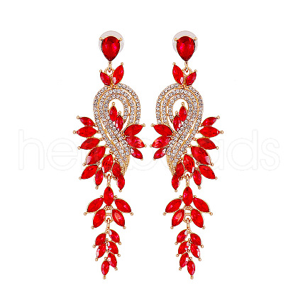 Sparkling Diamond Earrings for Women - Elegant and Chic Statement Jewelry ST3592692-1