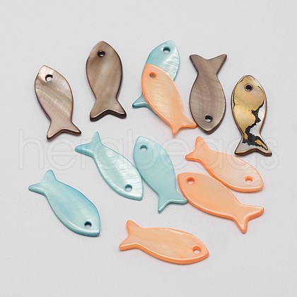 Dyed Shell Fish Pendants X-SHEL-P003-12-1