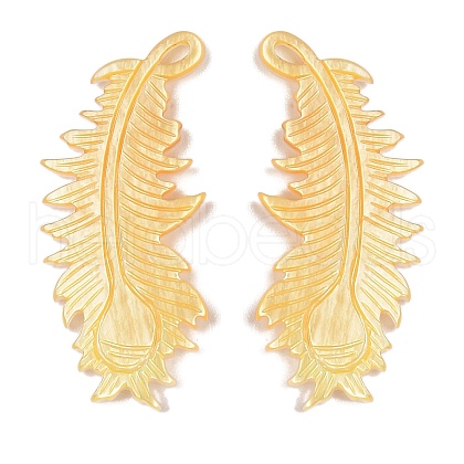 Natural Yellow Shell Carved Pendants SSHEL-C012-15-1
