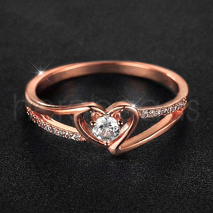 Heart Brass Micro Pave Clear Cubic Zirconia Finger Rings FS-WG243FC-14-1