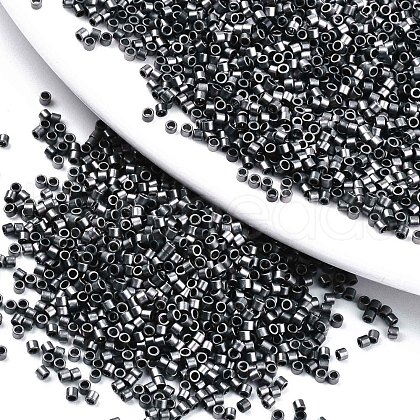 11/0 Grade A Glass Seed Beads SEED-S030-0576F-1