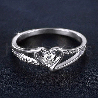 Heart Brass Micro Pave Clear Cubic Zirconia Finger Rings FS-WG243FC-08-1