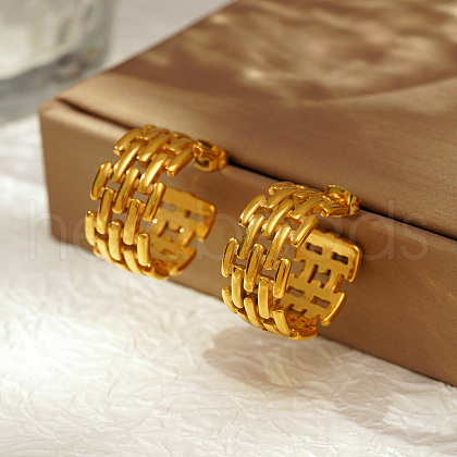 Stylish Stainless Steel C-shape Stud Earrings for Women Daily Wear SY9232-1