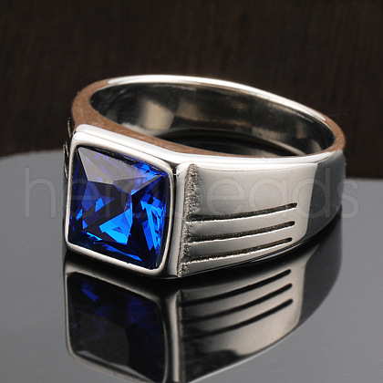 Fashionable 304 Stainless Steel Cubic Zirconia Finger Rings for Men FS-WGE7444-05-1