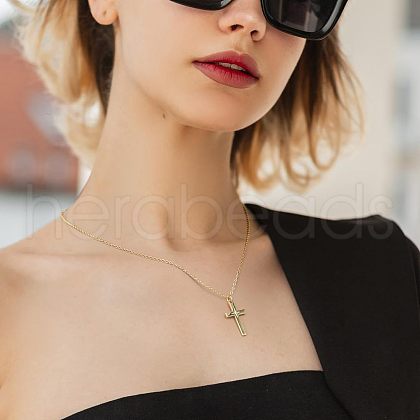 Brass Brass Micro Pave Clear Cubic Zirconia Star Cross Pendant Necklaces for Women FS-WG56FB4-01-1