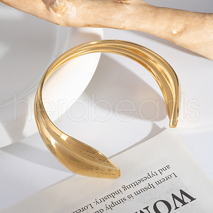 Fashionable Stainless Steel Cuff Bangles for Women JF4975-1-1