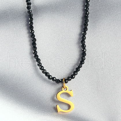 304 Stainless Steel Initial Pendant Black Glass Faceted Round Beaded Pendant Necklaces for Women FS-WGC61DE-19-1