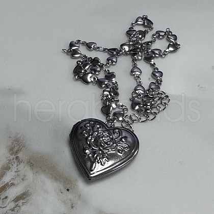 201 Stainless Steel Flower Embossed Heart Locket Pendant Necklaces FS-WG7690C-01-1