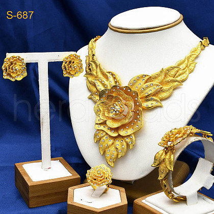 Alloy Crystal Rhinestone Bracelets & Earrings & Necklaces & Rings Sets FS-WG33E51-04-1