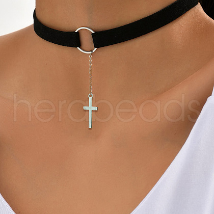 Cross Alloy Pendant Black Velvet Cord Choker Necklaces for Women FS-WGA31B5-01-1