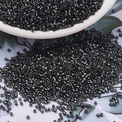 MIYUKI Delica Beads X-SEED-J020-DB2394-1